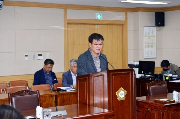광양시의회 정회기 의원이 후반기 의장 출마를 공식 선언했다.